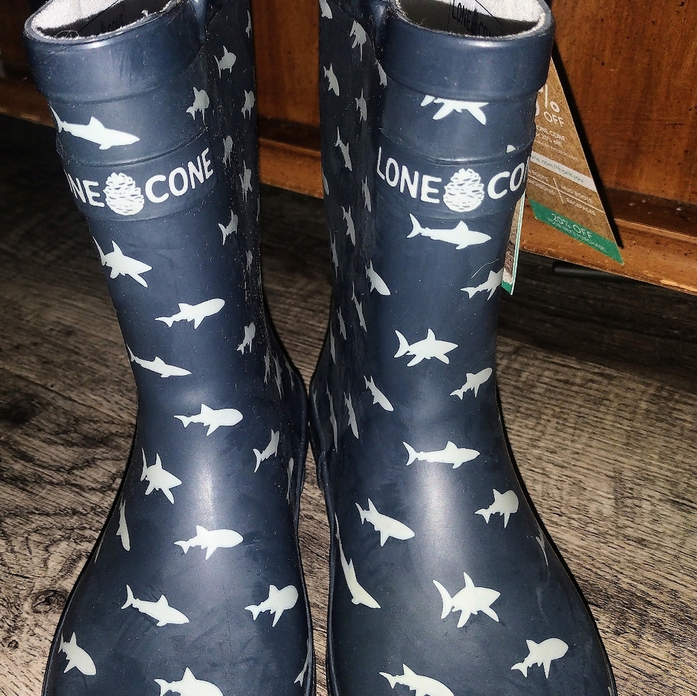 Lone Cone rain boots